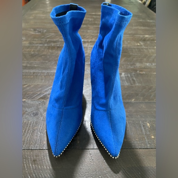 Bar lll Blue Suede Melanay Pointy Heeled Beaded Bootie Sz 8 - Picture 8 of 13